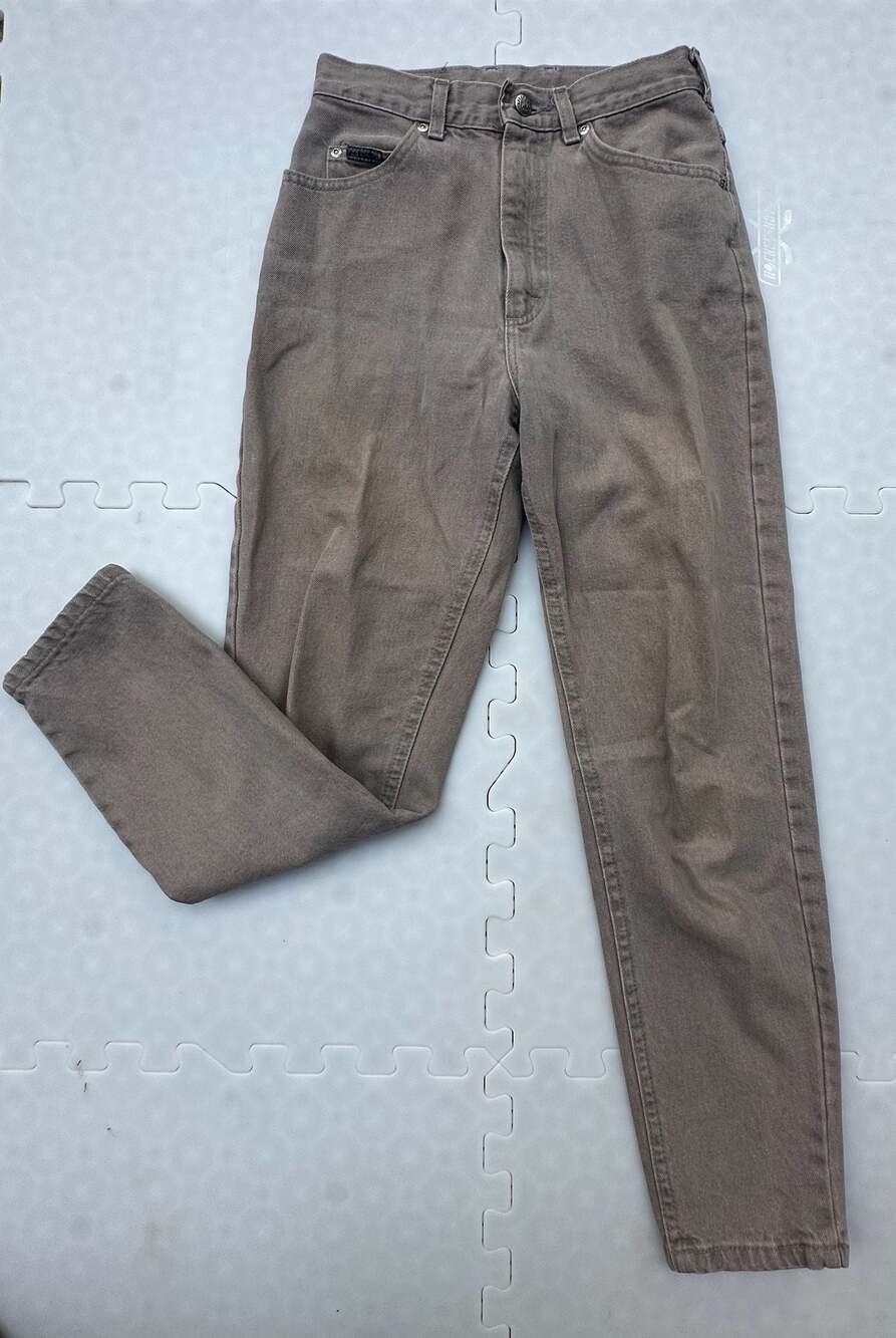 Vintage 90s Lee Brown High Waisted Tapered Leg Mom Jeans 6P